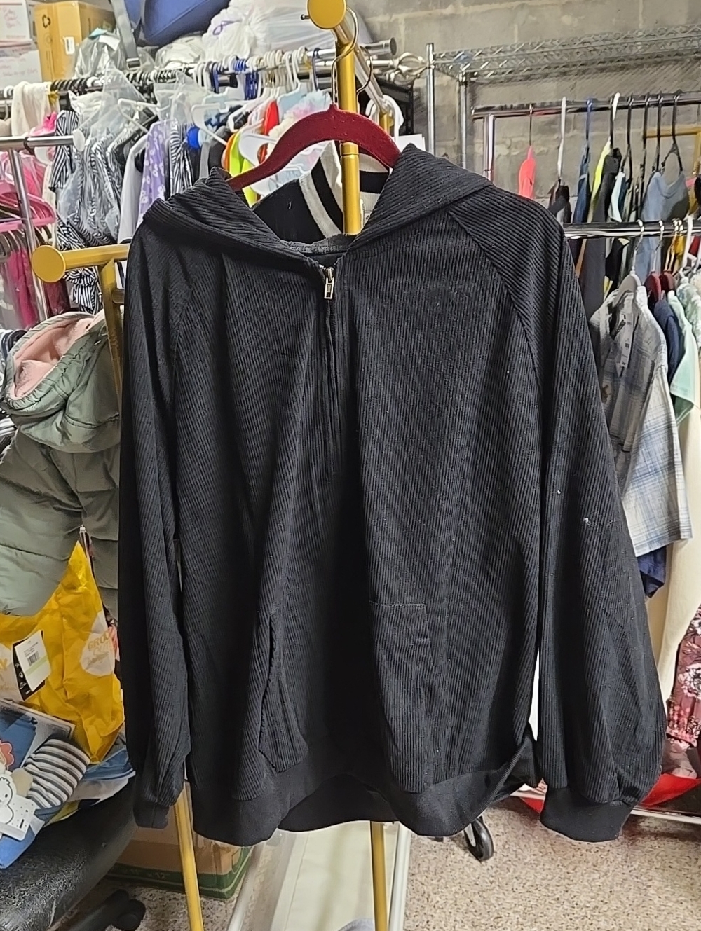 Men's Black Zip-Up Hooded Sweater Jacket